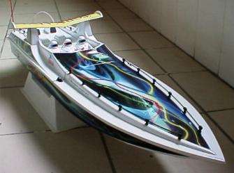 Multifunctional five-channel dual steering gear remote control speedboat